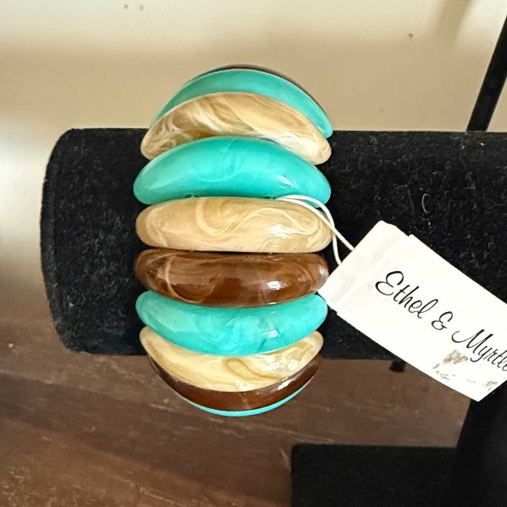 Ethel & Myrtle resin Turquoise and Brown Bracelet